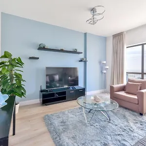 Daire Luxury Jbr Shams - Marina View - Free 5 Star Access!, Dubai